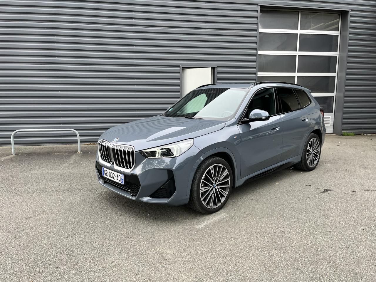 BMW-X1-X1 xDrive 23d M Sport + PackConfort + Pack Evasion + PackInnovation